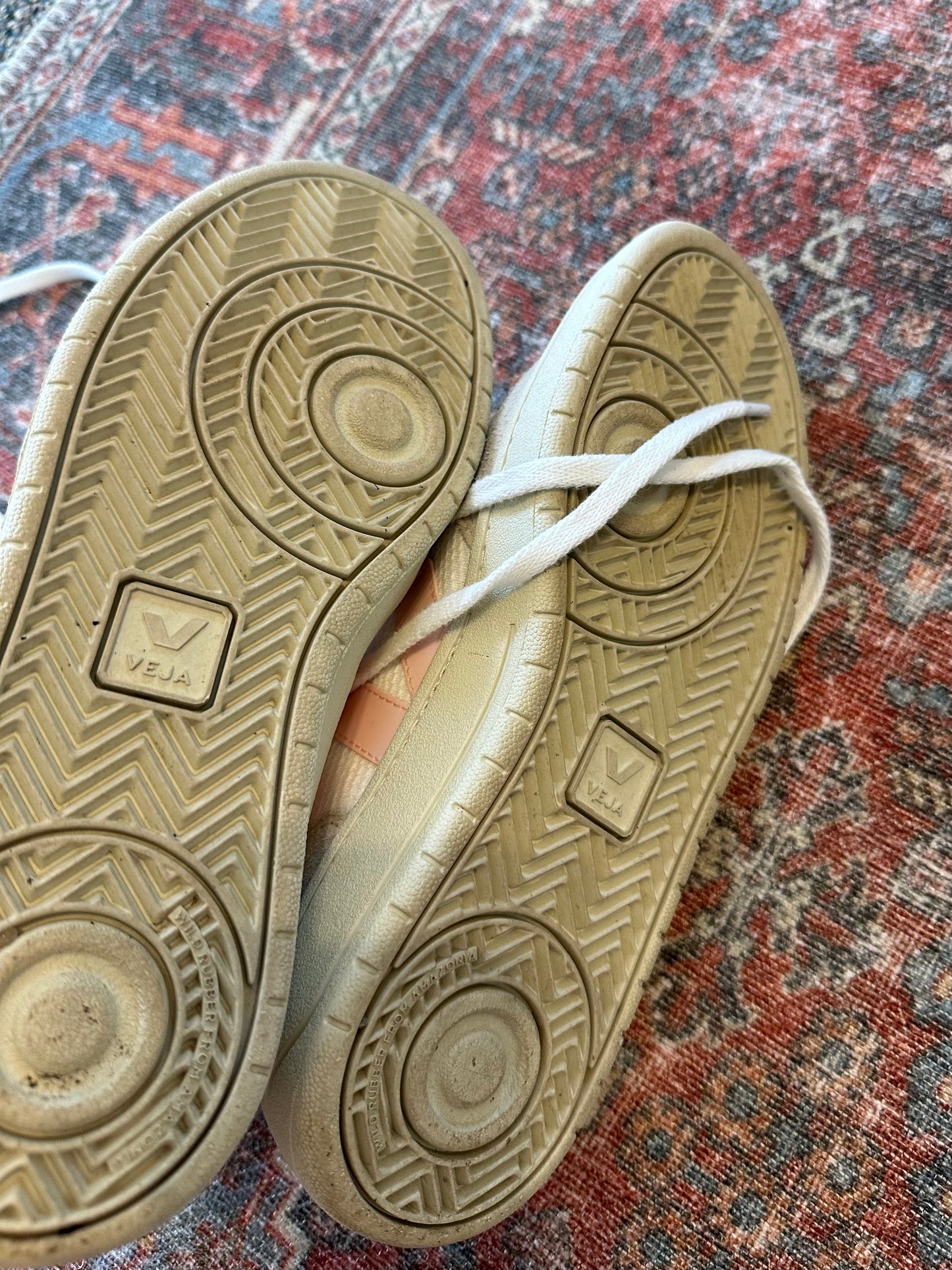 Veja Sneakers