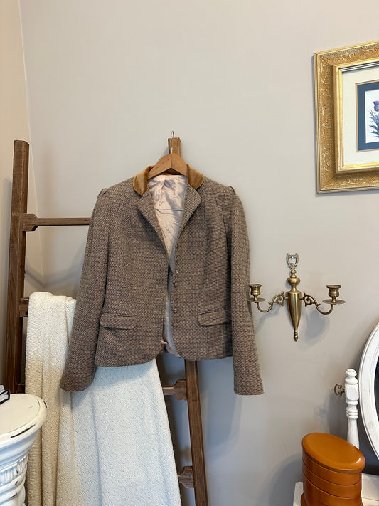 MG Cropped Blazer