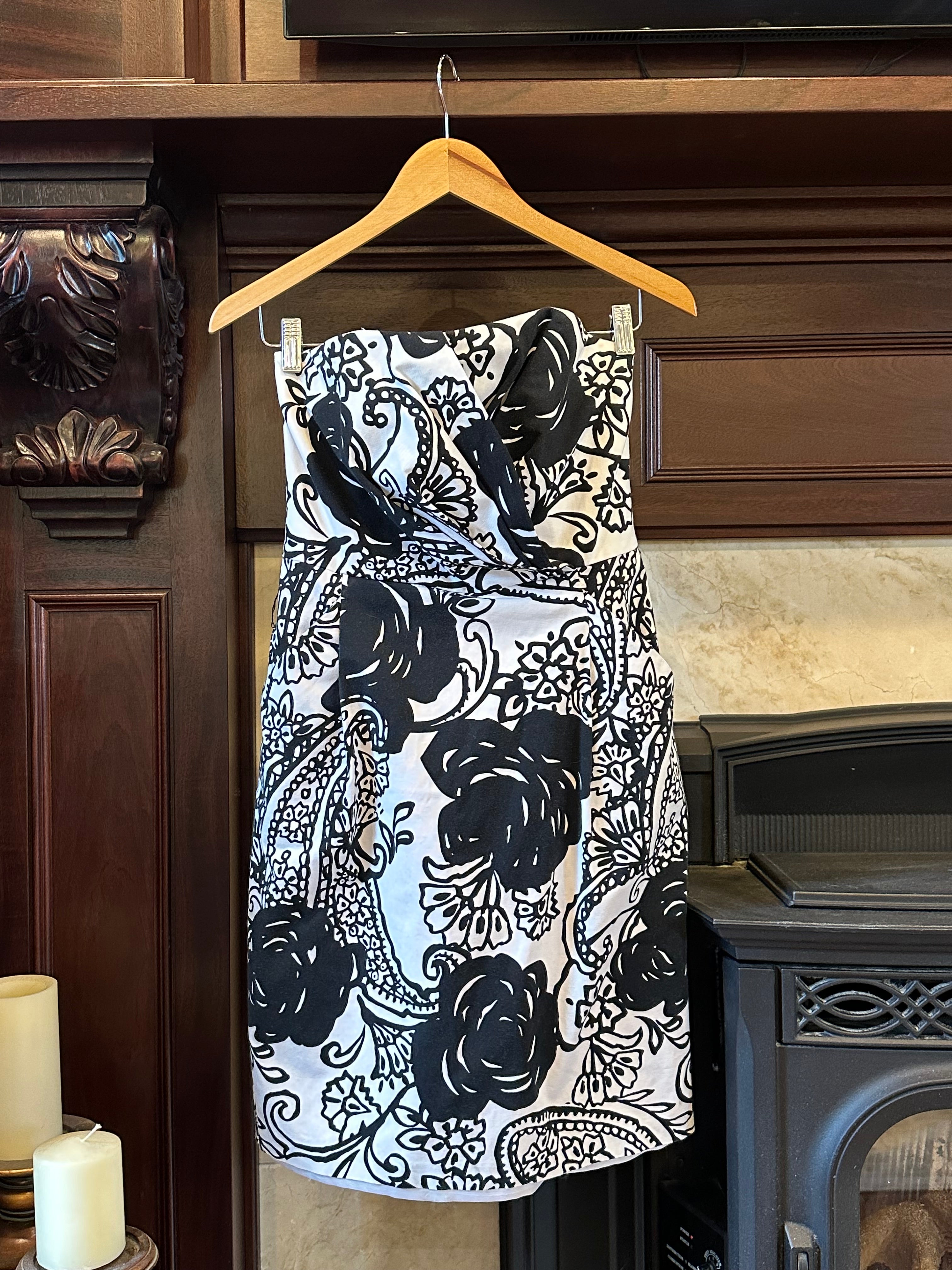 White House Black Market Strapless Dress never ending boutique White House Black Market Strapless Dress never ending boutique