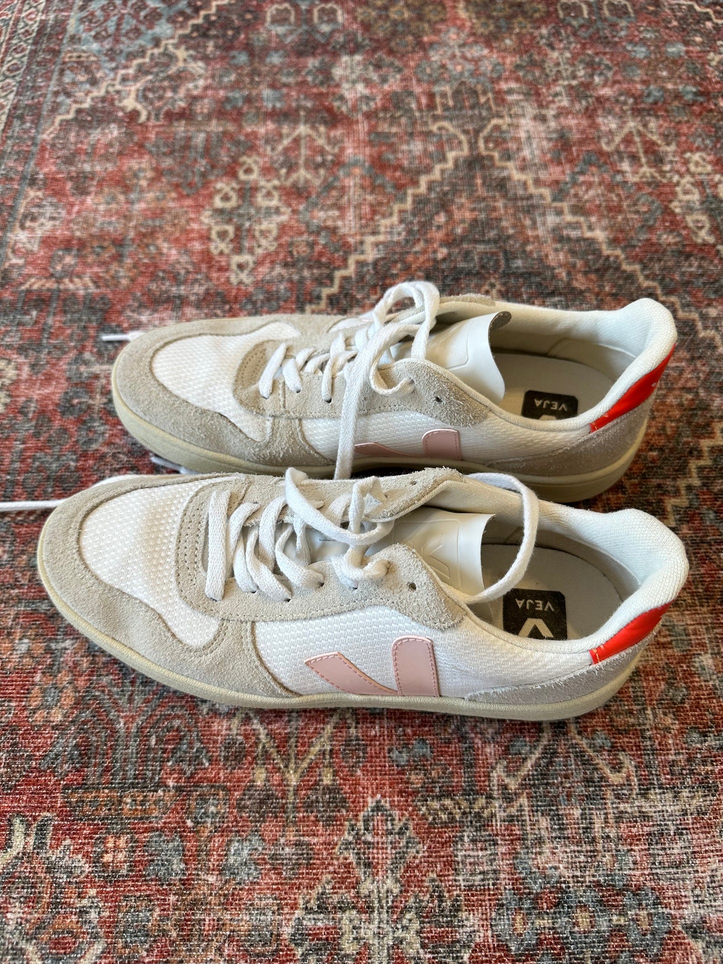 Veja Sneakers