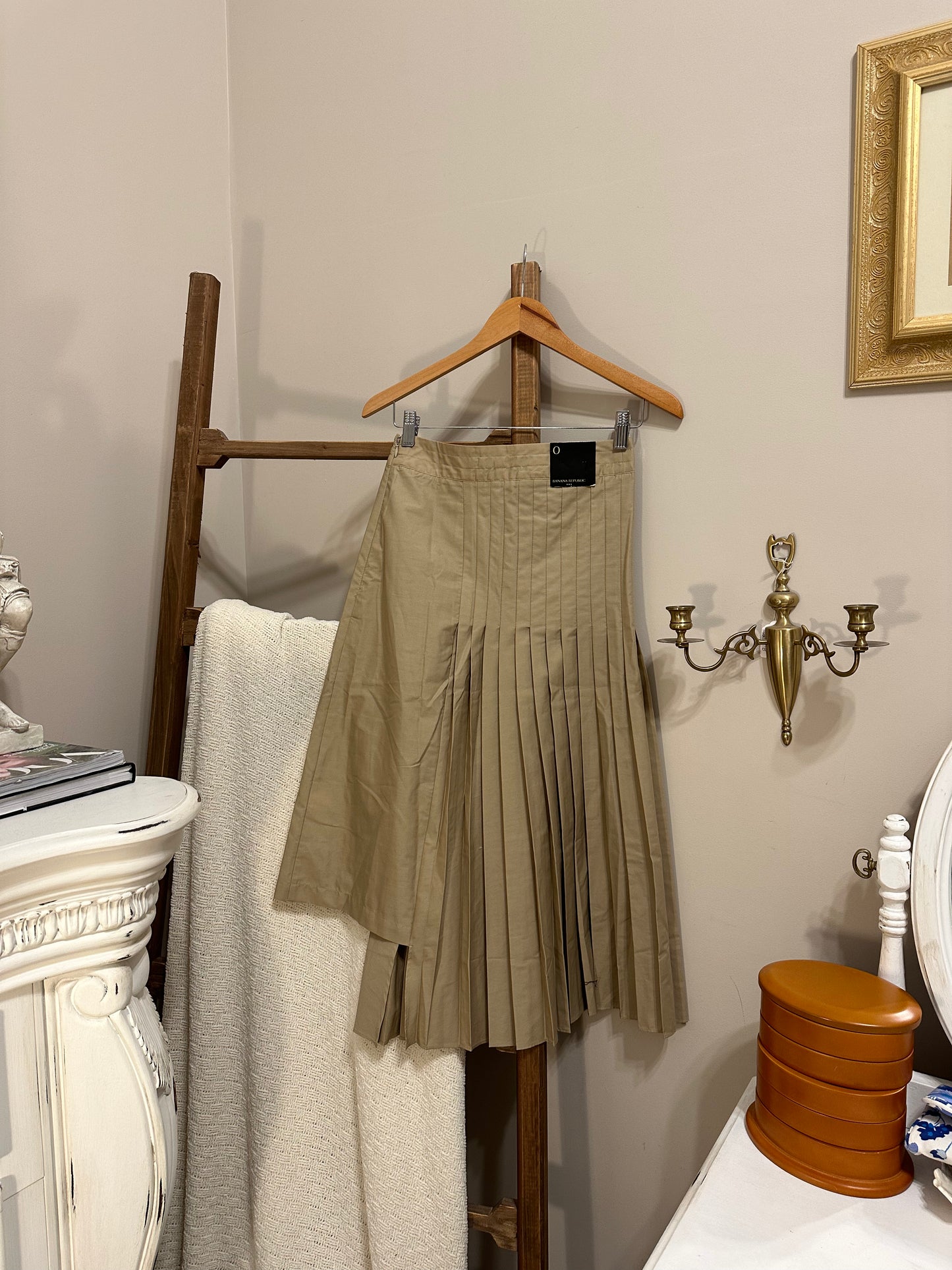 Pleated Midi Skirt