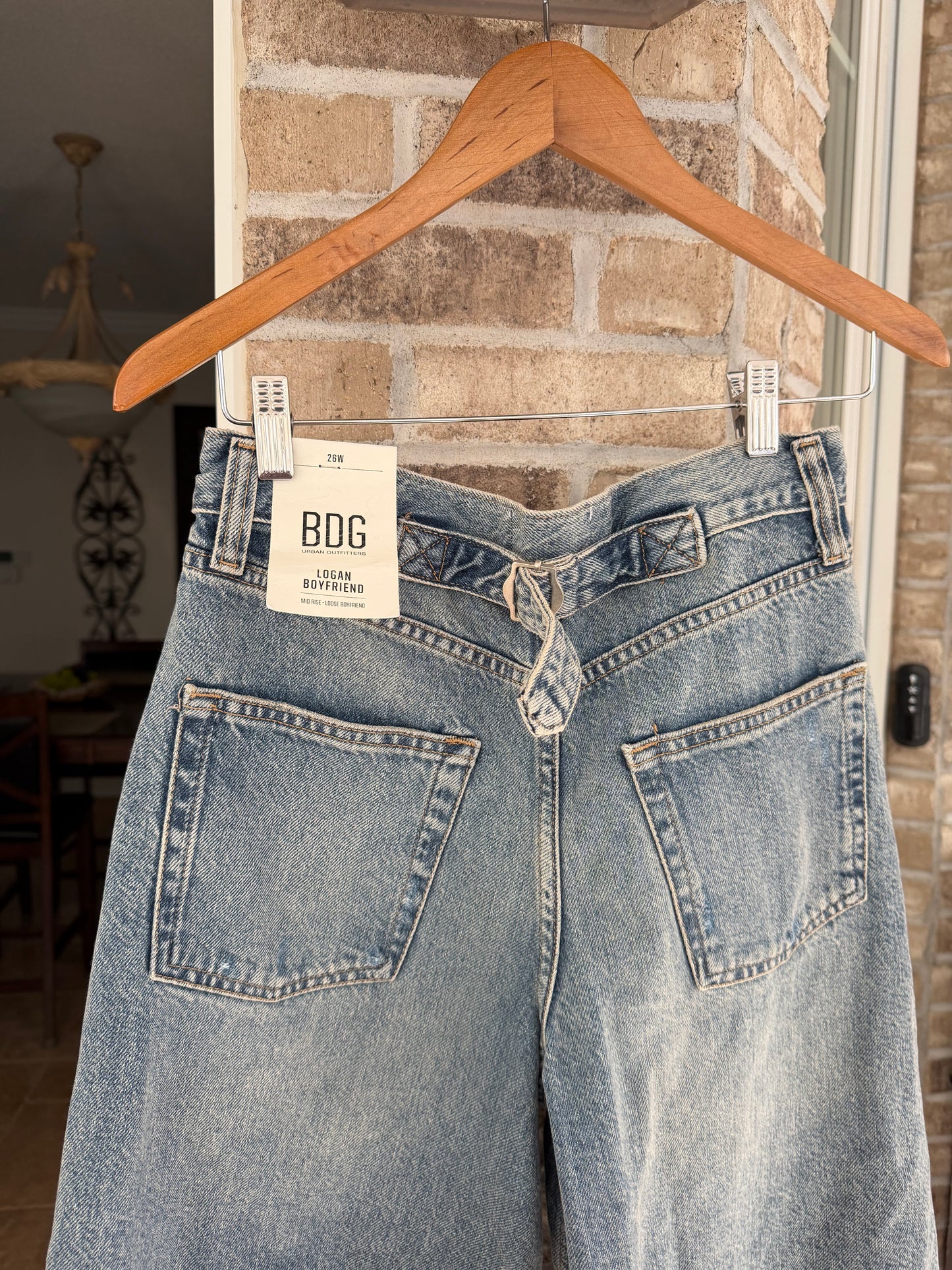 BDG Logan Boyfriend Jeans