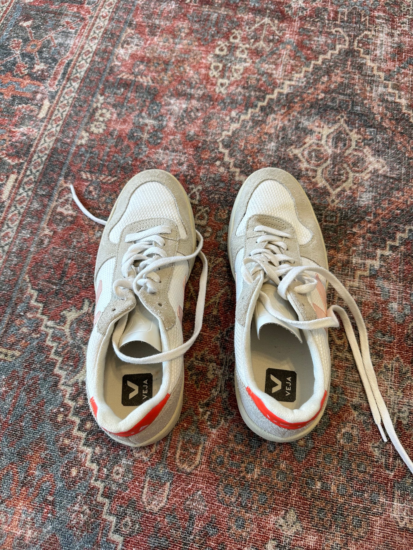 Veja Sneakers