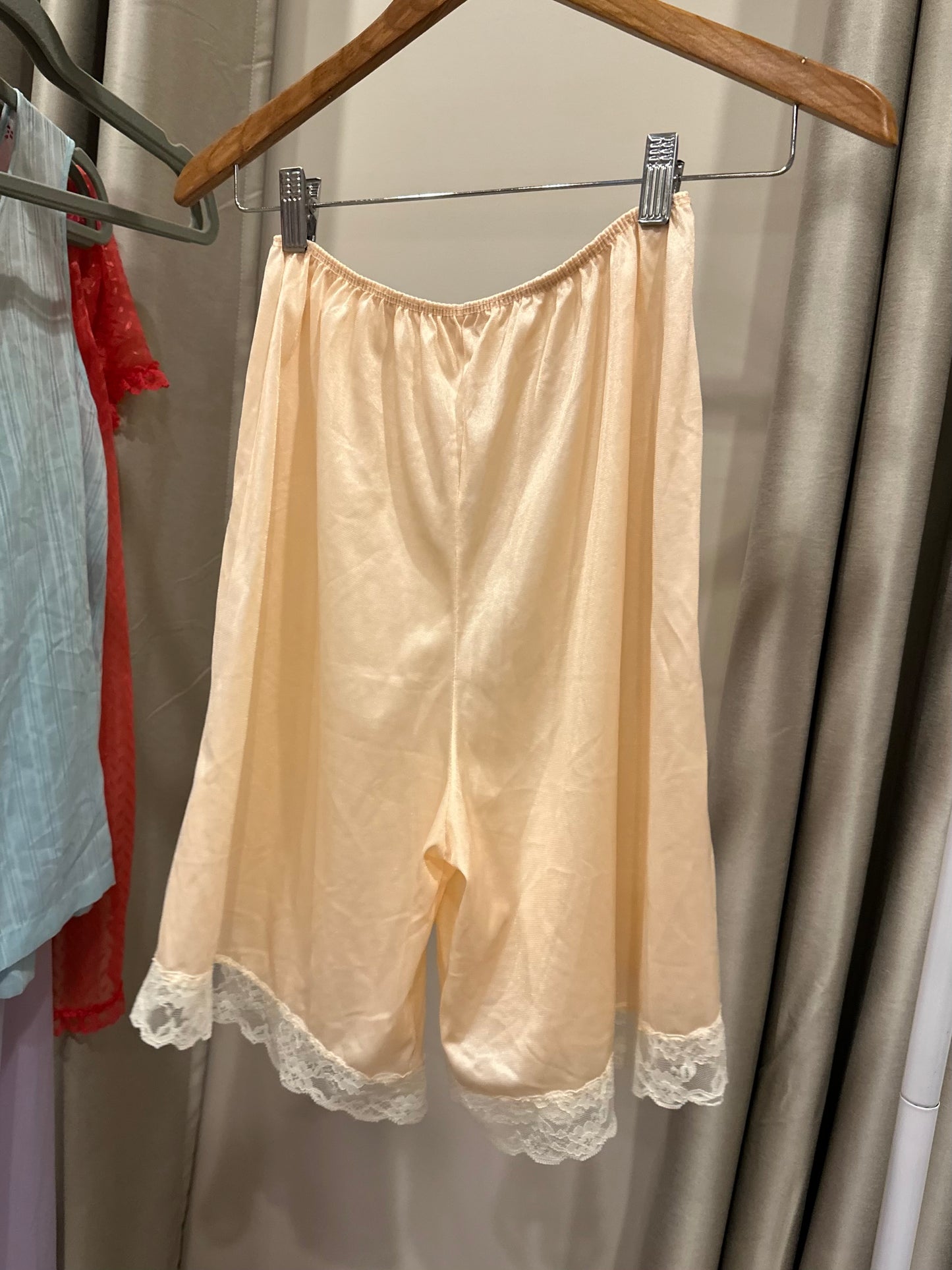 Vintage Bloomers Slip Shorts