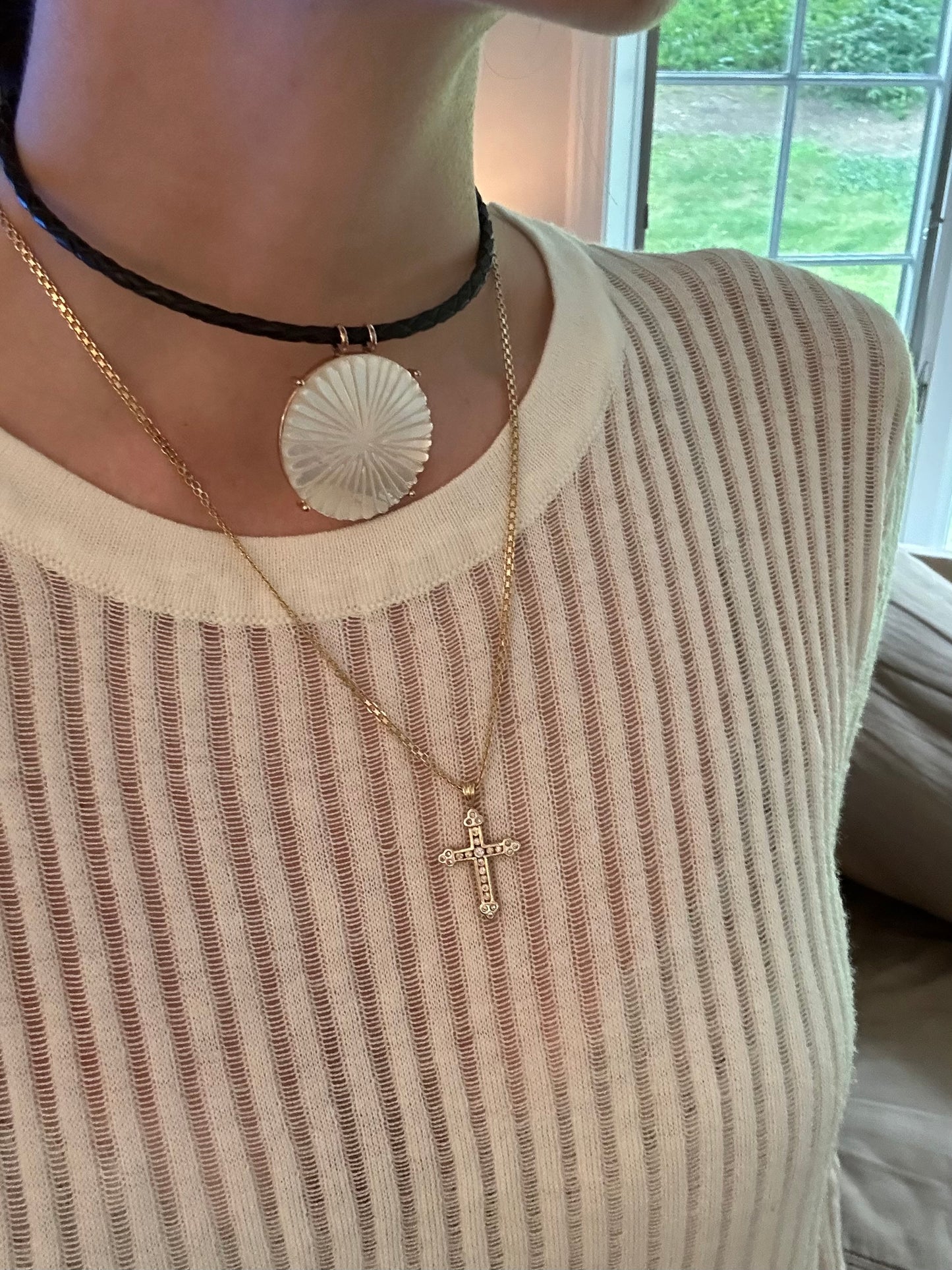 Pendant Choker Necklace
