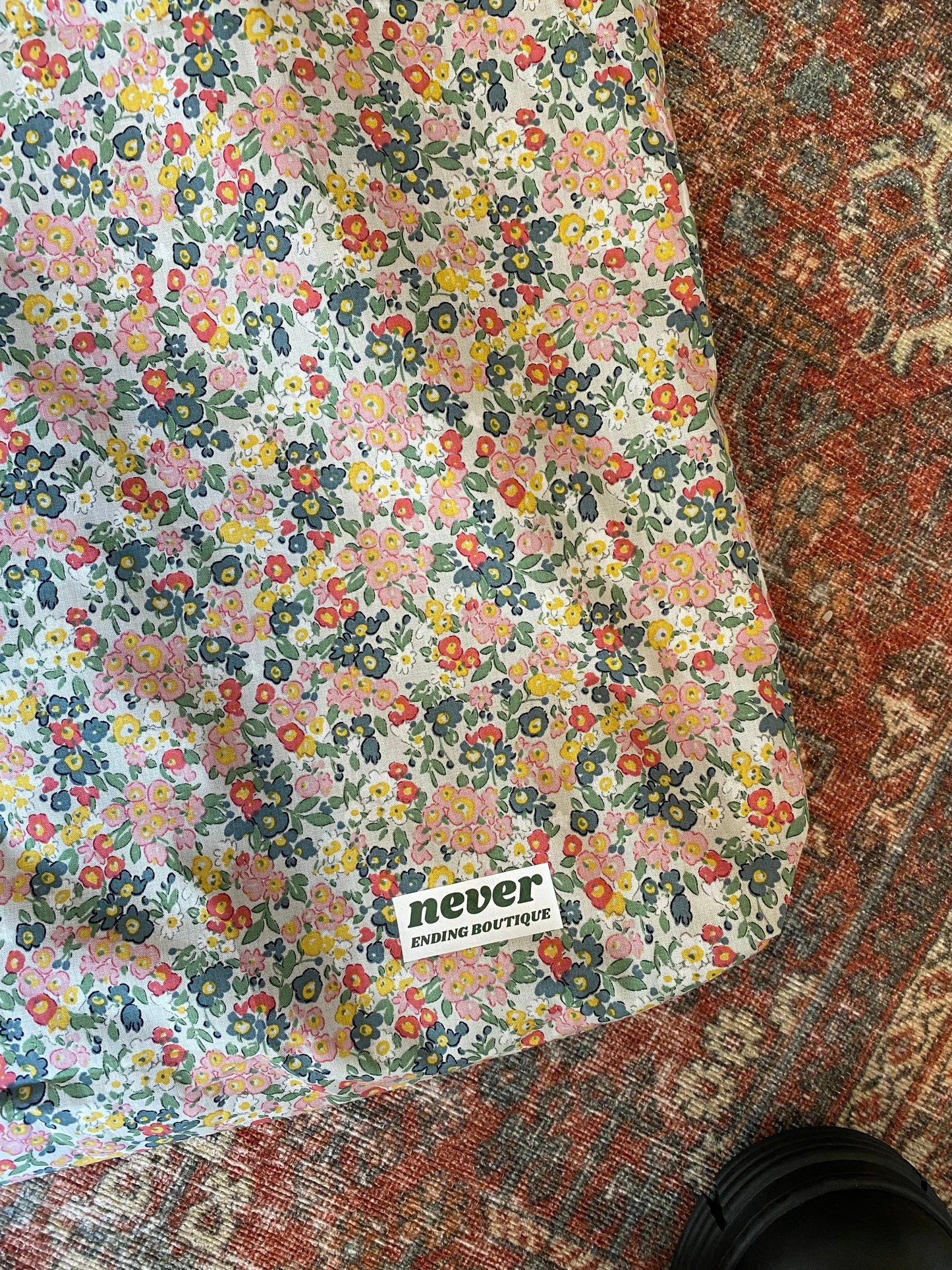 Never Ending Boutique Reversible Floral/Gingham Tote Bag