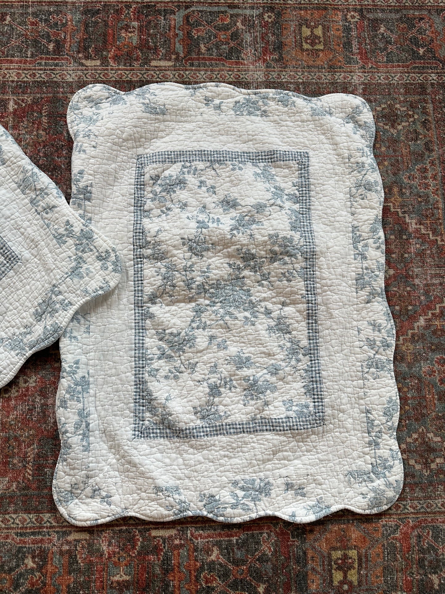 Floral/Gingham Quilt Pillow Case Set (2)