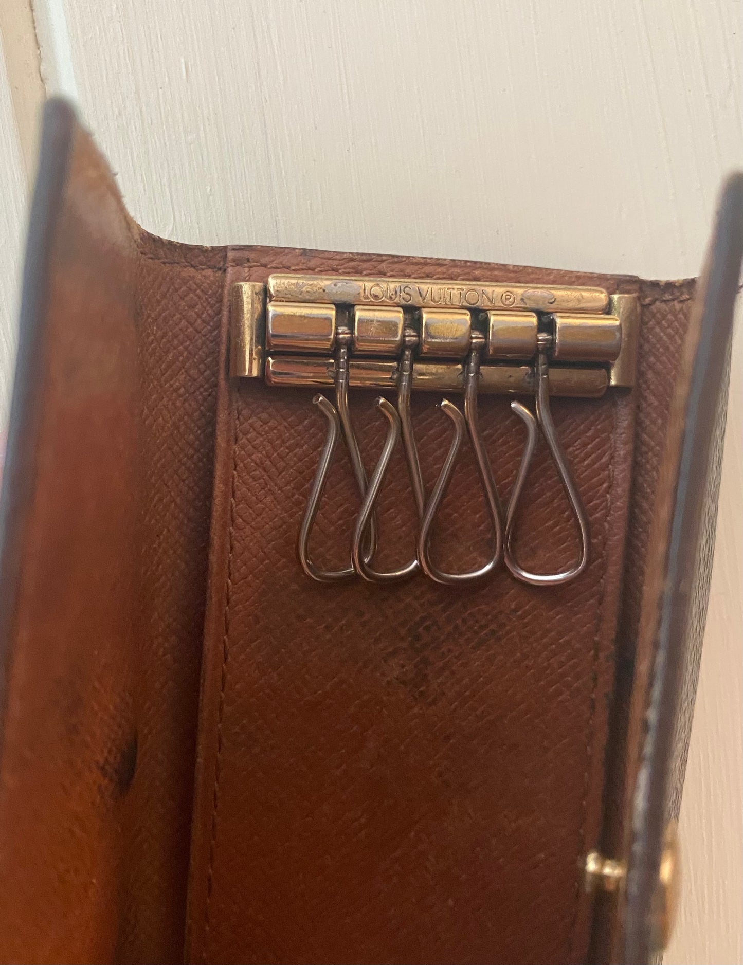 Louis Vuitton Monogram 4 Key Ring Holder