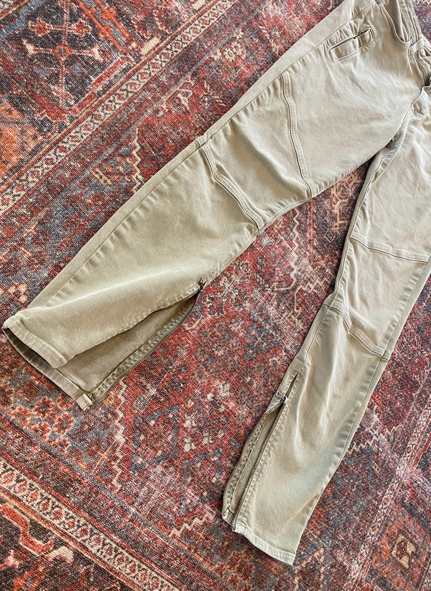PAIGE Ankle Zip Pants