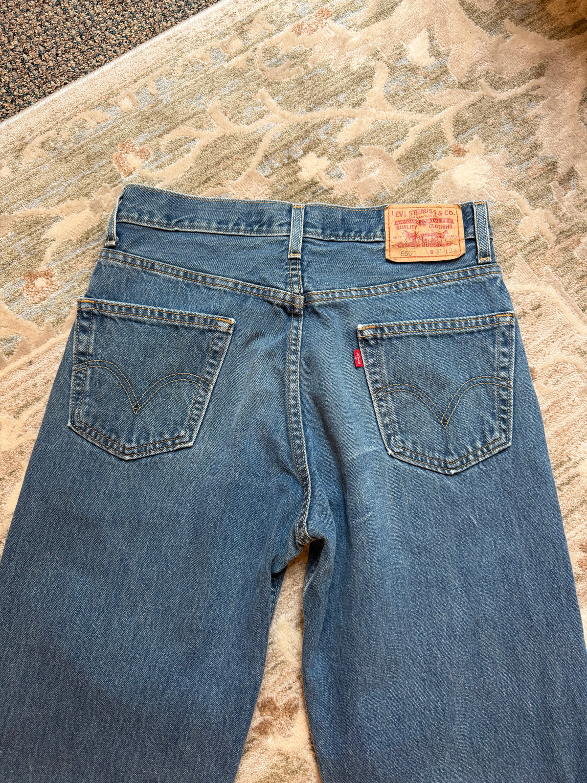 Levi Relaxed Fit Jeans