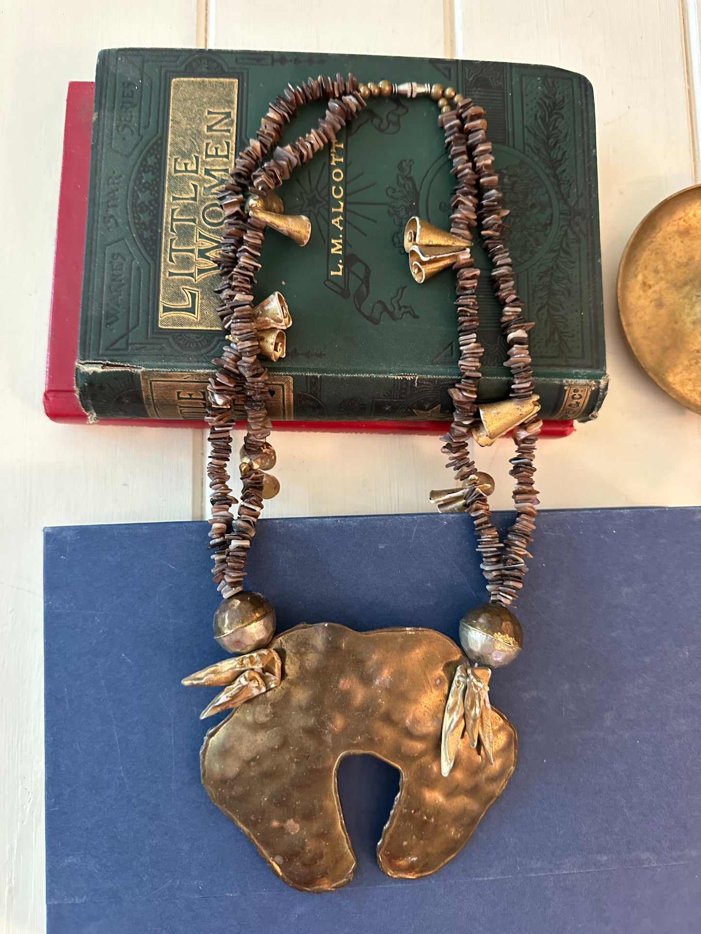 Large Shell Necklace