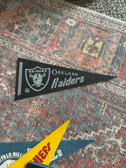 Oakland Raiders Vintage NFL Mini Felt Pennants 1960s-70s