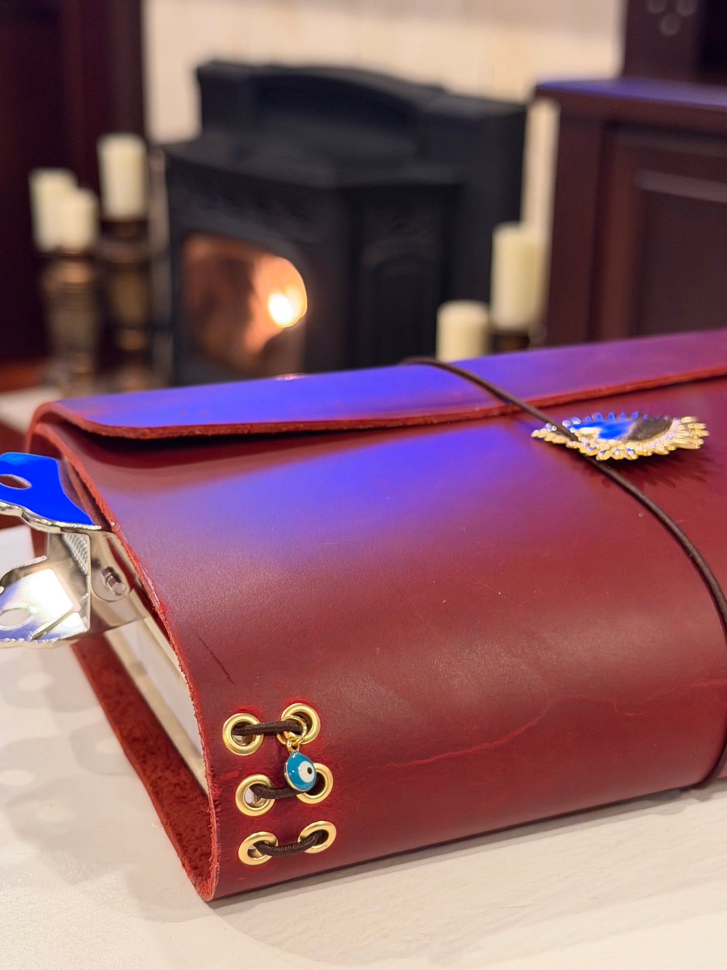 A5 Red Leather Trifold (Heart)