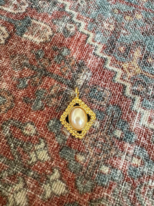 Pearl Pendant