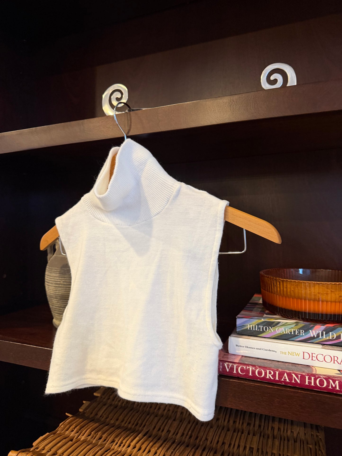 Ultra Crop Top Turtle Neck