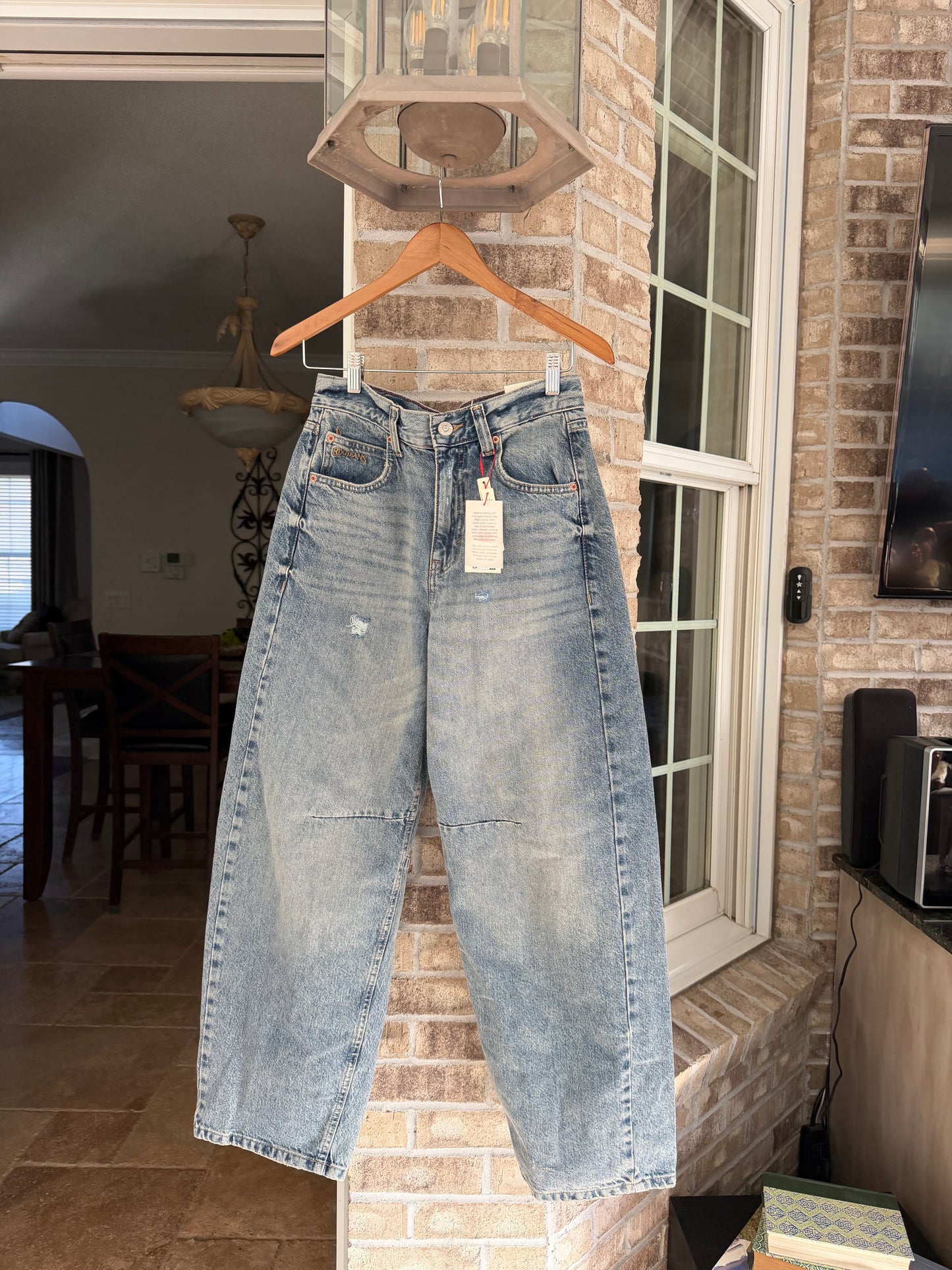BDG Logan Boyfriend Jeans