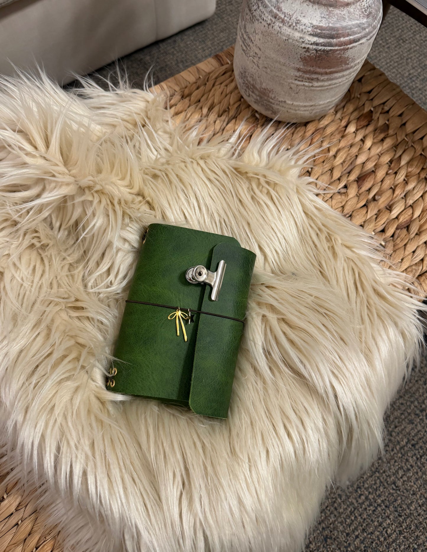 A6 Green Leather Trifold (Bow)