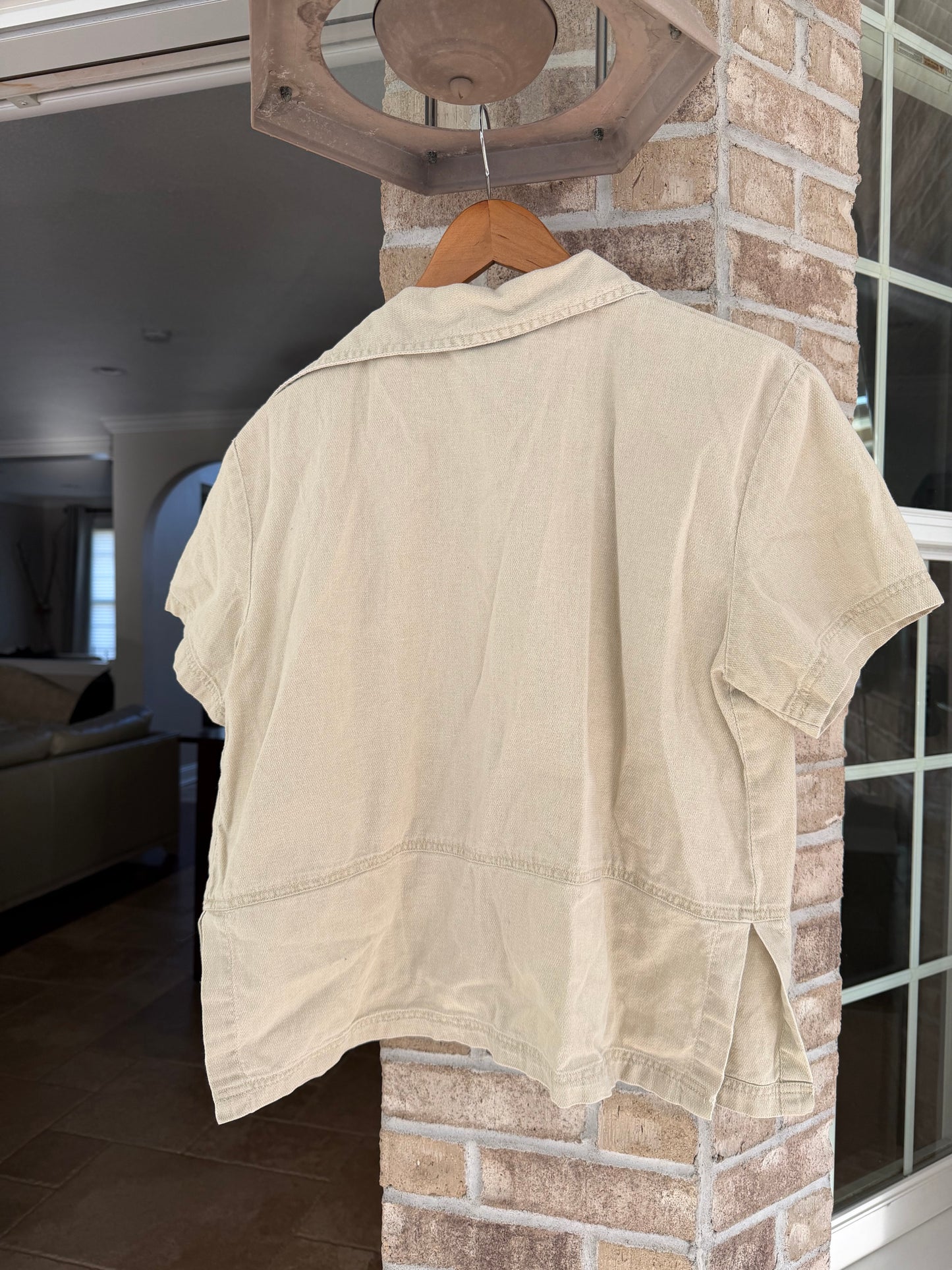 D. P.S. NEW YORK Top