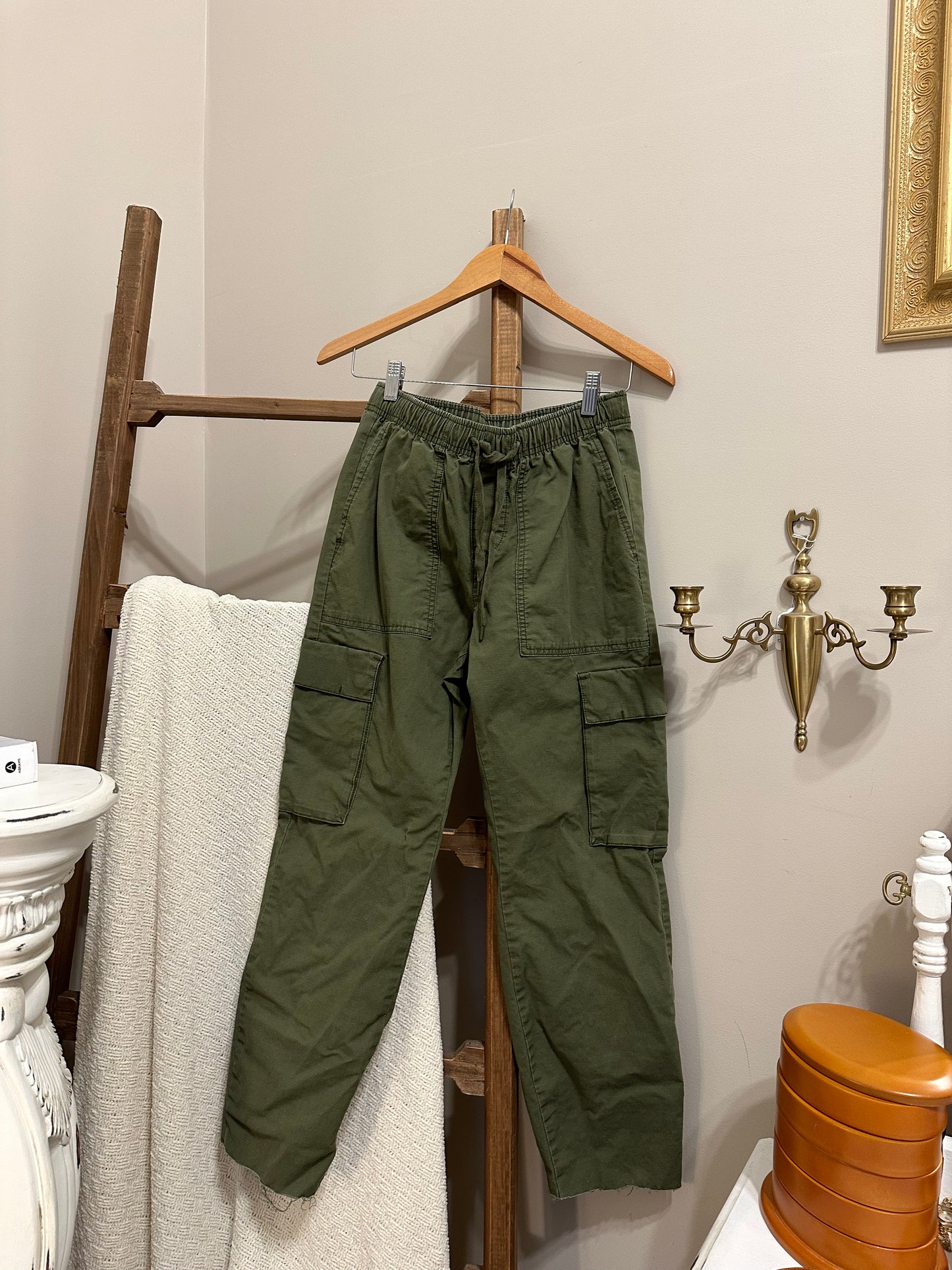 Gap Cargo Pants