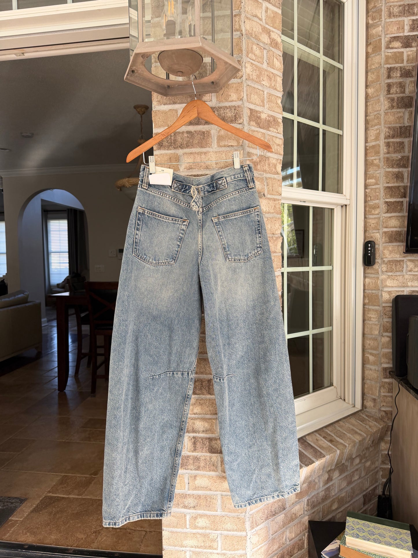 BDG Logan Boyfriend Jeans