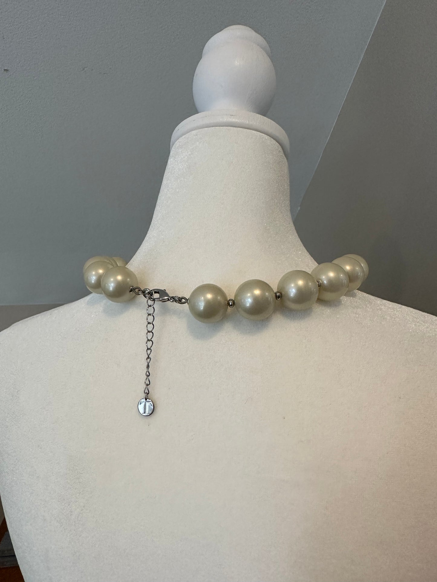 Large Pearl Necklace