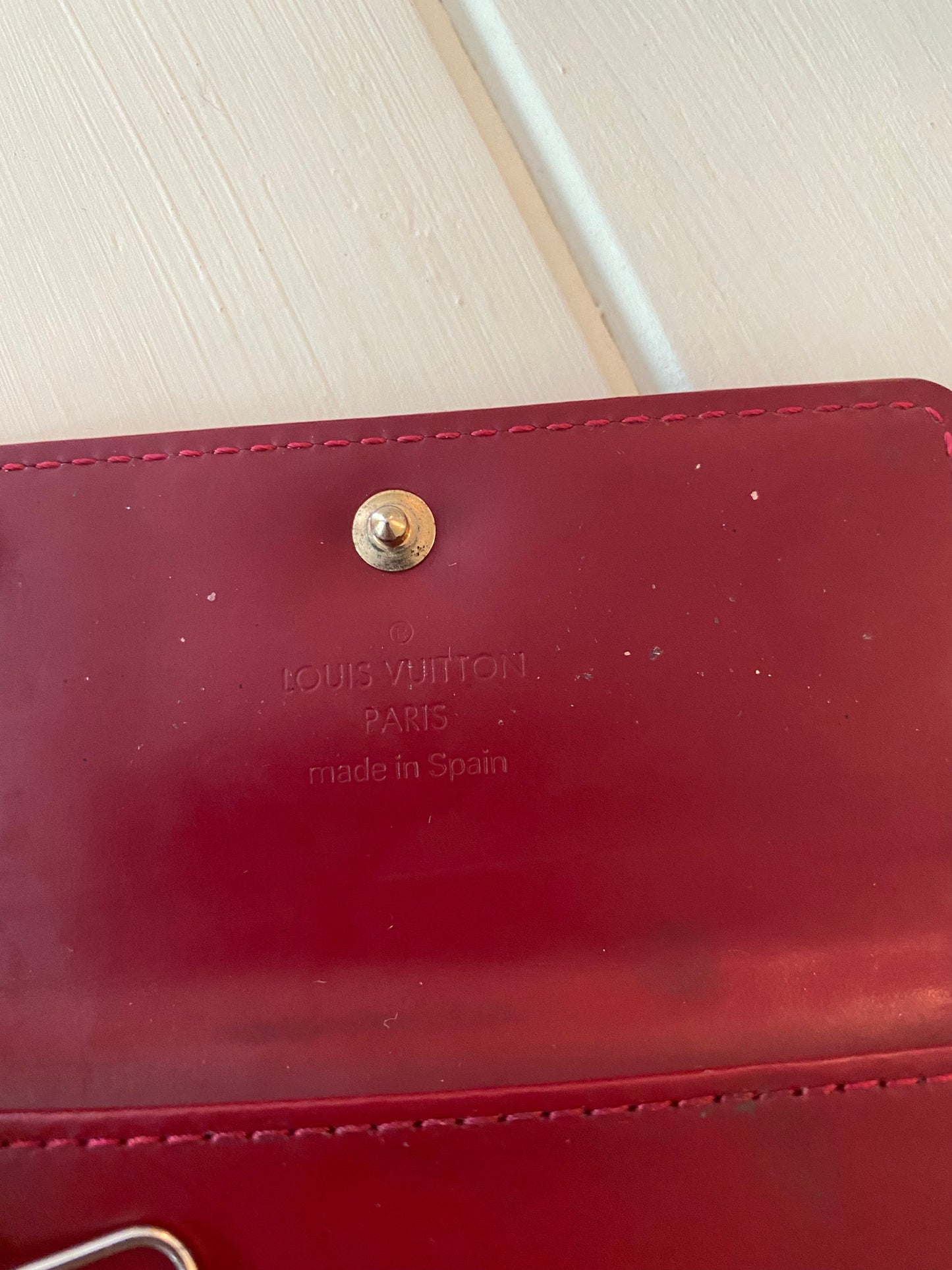 Louis Vuitton Red Patent Leather 4 Key Ring Holder