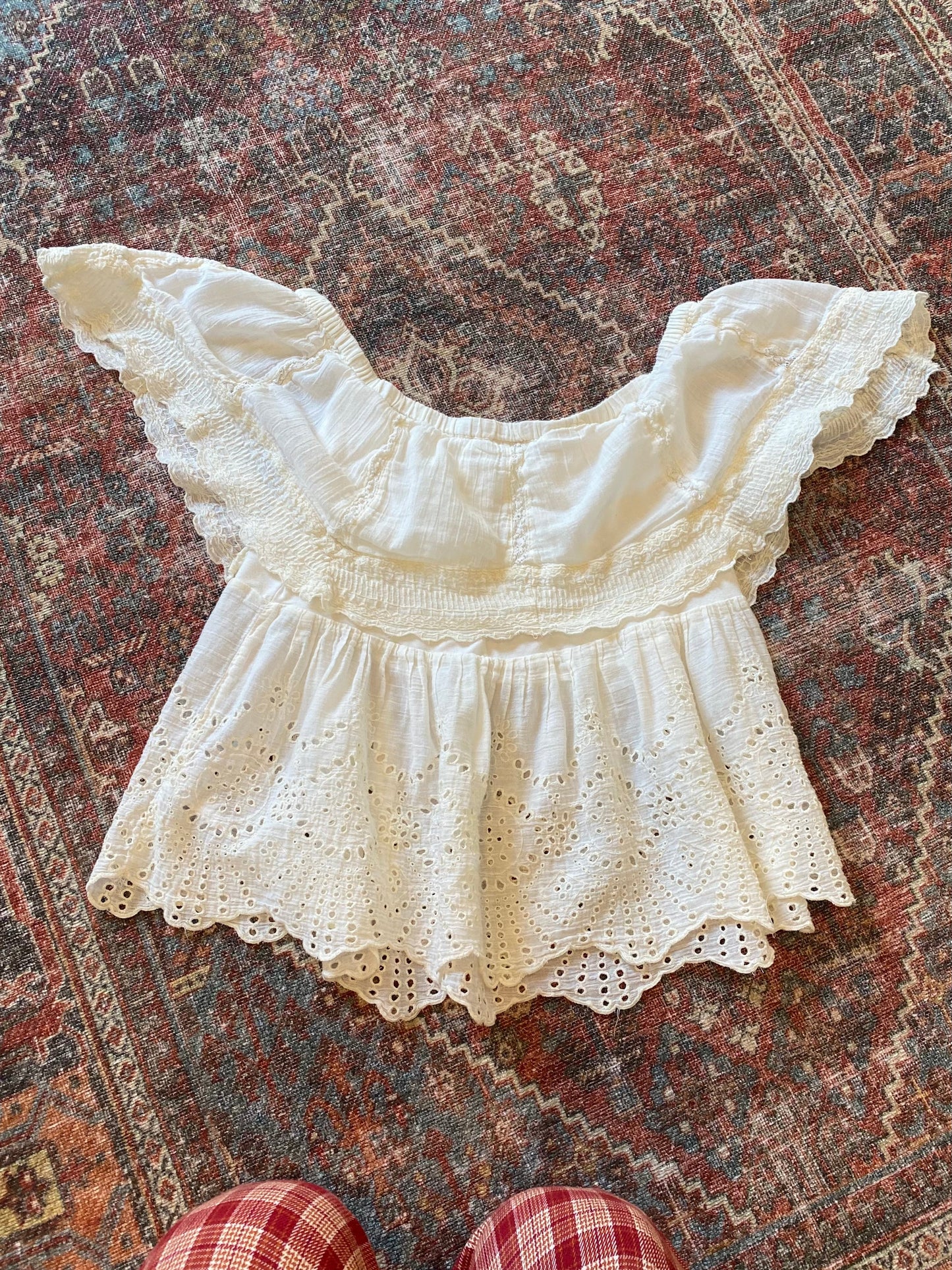 American Eagle Lace Top