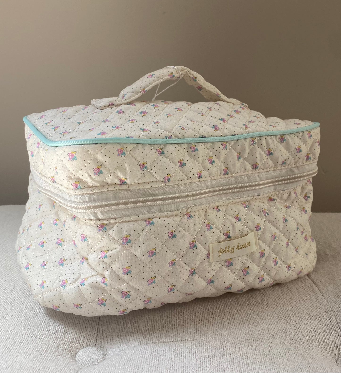 Jolly House Quilted Floral Toiletry Bag