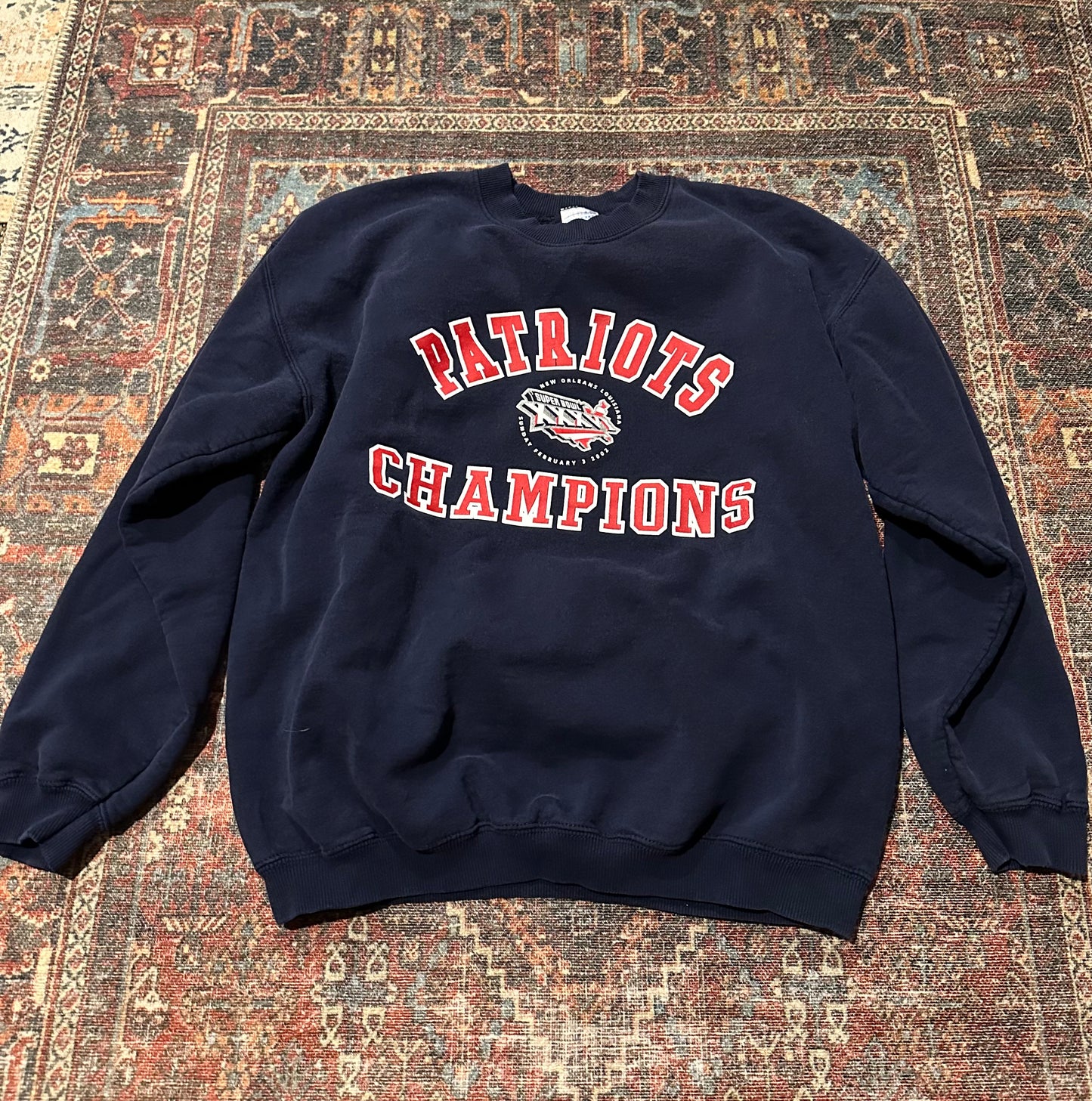 Vintage Patriots Champions Crewneck